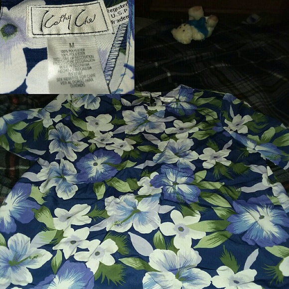 Clothes - Picture 3 of 8